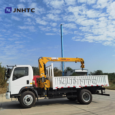 Camión del cargo de la rueda 4x2 Dropside de Sinotruk Howo Homan 6 con la grúa 3.2t