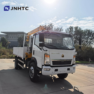 Camión del cargo de la rueda 4x2 Dropside de Sinotruk Howo Homan 6 con la grúa 3.2t
